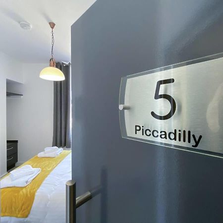 Piccadilly By Pureserviced 普里茅斯 外观 照片